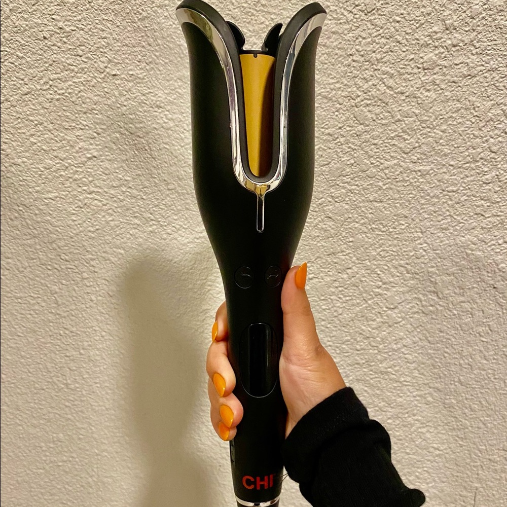 Chi Spin N Curl Ceramic Rotating Curling Iron
